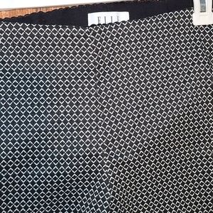 Elle black and white pants